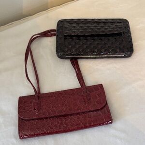 Elegant Red and Black Crocodile Pattern Clutch Set
